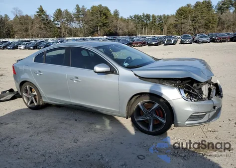 2014 Volvo S60 T6 z USA, uszkodzony, nr VIN YV1902FH0E2289211